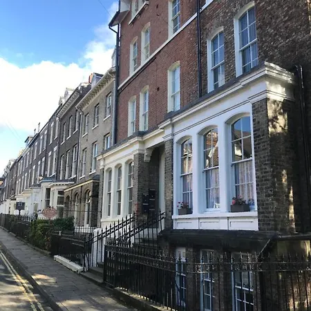 Lejlighed Abbotts Mews Centre